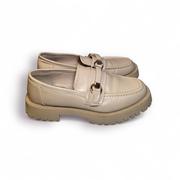 ZARA TAN AND CREAM LOAFERS