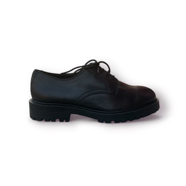 ZARA LEATHER SHOES