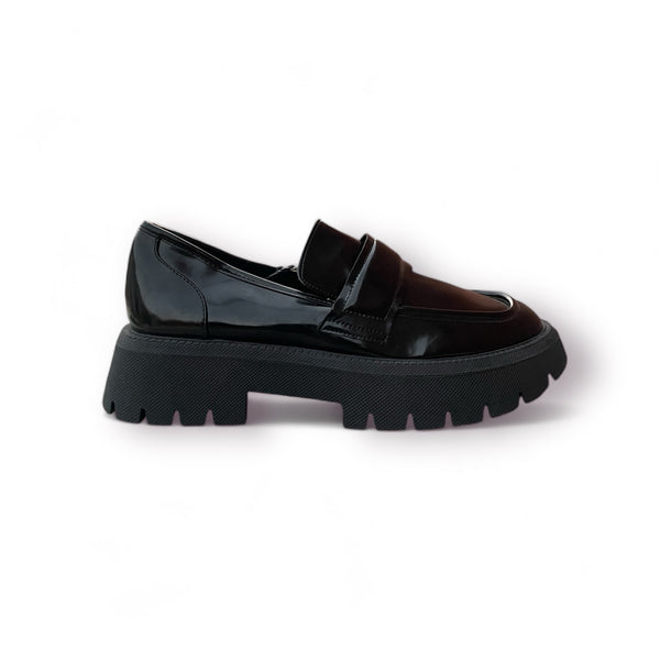 ZARA LOAFER BLACK SHOES