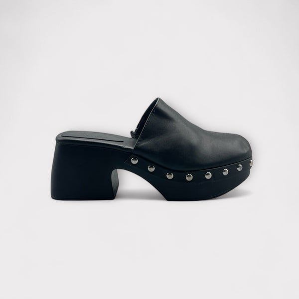 BERSHKA BLOCK HEEL SANDAL