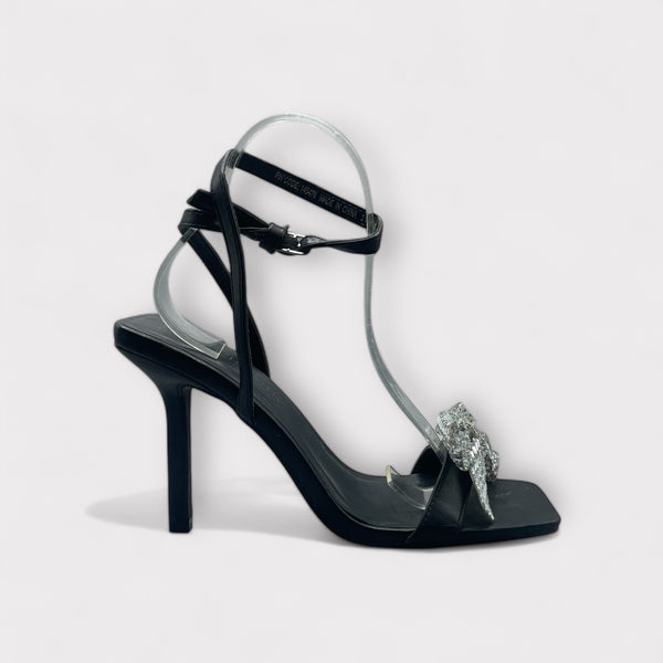 PRIMARK SILVER FLOWER HEEL