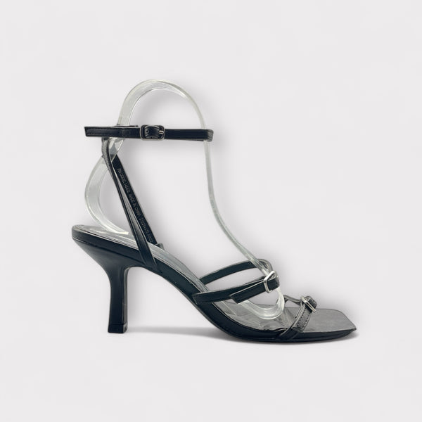 PRIMARK BLACK CONE HEEL