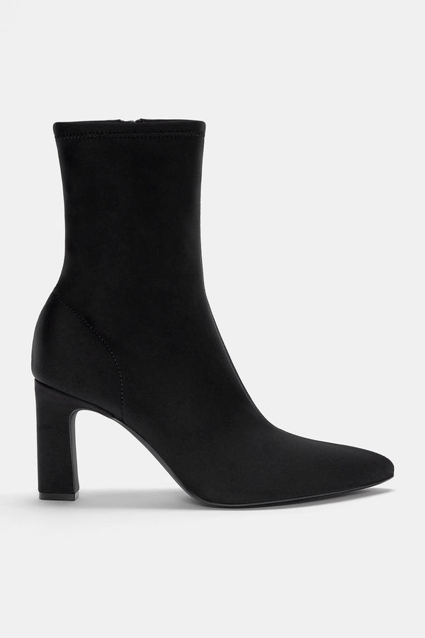 PULL AND BEAR ANKLE BOOT SIDE ZIP 1107/440/040