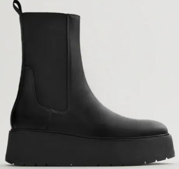 ZARA  FLAT LEATHER PLATFORM ANKLE BOOTS 2114/610/040
