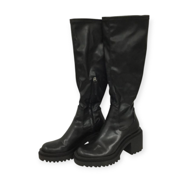Zara Chunky Fitted Heeled Knee High 2000/910/040