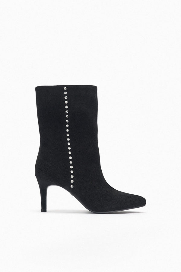 ZARA CONE HEEL SUEDE STUDS DESIGN