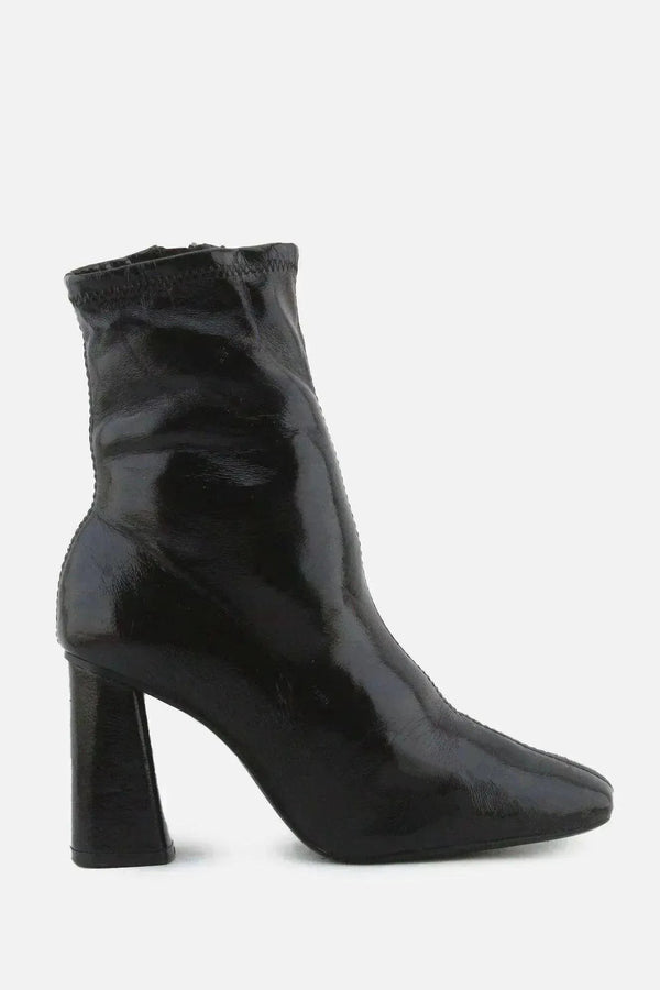 STRADIVARIUS ZIPPER BLOCK ANKLE BOOTS