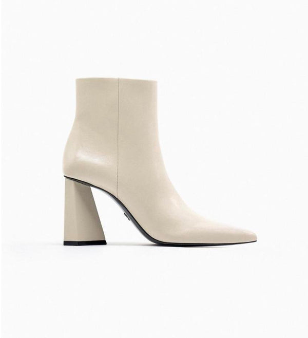 ZARA TRIANGULAR BLOCK HEEL BOOT 1106/110/085