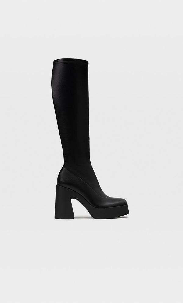 STRADIVARIUS BLOW THE KNEE