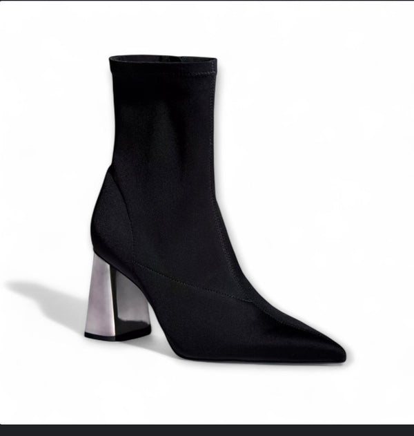 STRADIVARIUS BLOCK HEEL CLOTH WITH SHINY BLOCK 9400/971/040