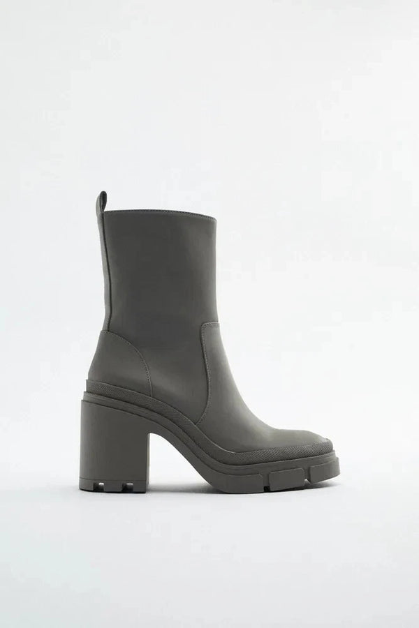 ZARA GRAY Rubberized Lug Sole Ankle Boots 3109/910/032