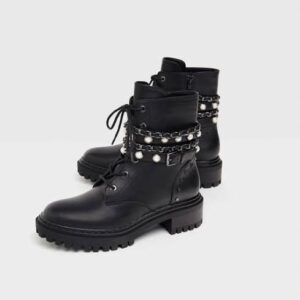 Bershka low heel with chain and faux pearl boot