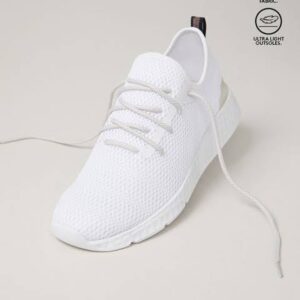 Cushion white shoes