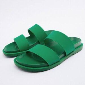 Zara slides in green