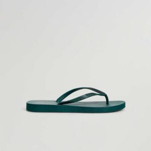 Oysho beach slipper in green