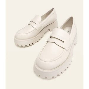 STRADIVARIUS LOAFERS WITH TOOTHED SOLE